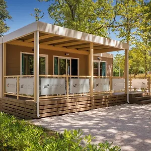 mobile-homes-premium-relax-park-umag-by-camp4you.in-istria.net/
